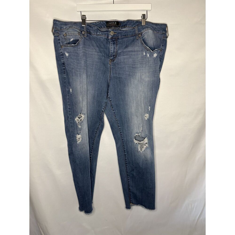 Torrid Distressed Jeans 24W